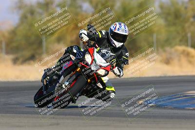 media/Jan-08-2022-SoCal Trackdays (Sat) [[1ec2777125]]/Turn 2 (150pm)/